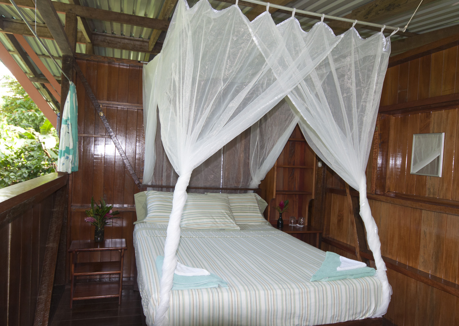 treehouse accommodations and lodge rooms, Puerto Jimenez, Osa Peninsula, Corcovado